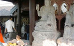 Ở nơi thờ Phật - Thần - Tiên lớn nhất nước
