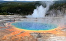 Dự đoán "cơn tỉnh giấc" của siêu núi lửa Yellowstone