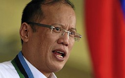 Tổng thống Philippines đổ lỗi cho người tiền nhiệm