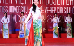 Nữ sinh Việt Nam duyên dáng sẽ đi thăm Trường Sa