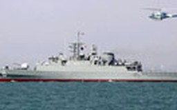 Iran hạ thủy tàu khu trục Damavand