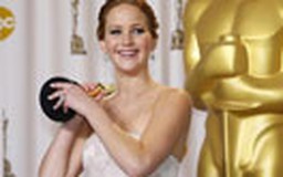 Fan “cuồng” của Jennifer Lawrence bị FBI bắt