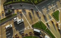 Ban An toàn giao thông TP.HCM: Chọn giá cao ký hợp đồng