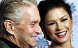 Michael Douglas và Catherine Zeta-Jones ly thân