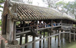 Ai về cầu ngói Thanh Toàn