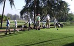 Xóa sân golf của tỉ phú Mỹ xây dựng tại Bình Thuận: Xây nhà hay xây công viên?