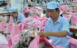 Tìm nguồn cung nguyên phụ liệu dệt may thay thế hàng Trung Quốc