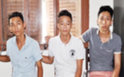 Bắt khẩn cấp băng nhóm chuyên cướp giật du khách