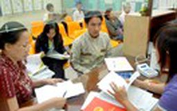 Kiểm tra thông tin phí ‘bôi trơn’ 8 triệu đồng mỗi sổ đỏ