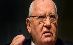 Cựu lãnh đạo Liên Xô Gorbachev ra tự truyện mới