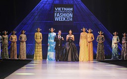'Cơn mưa' của Công Trí khép lại Tuần lễ thời trang quốc tế VN