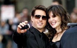 Tom Cruise bác tin đồn bị giáo phái Scientology “tuyển vợ” giùm