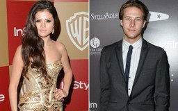 “Phù thủy” Selena Gomez cặp kè Luke Bracey?