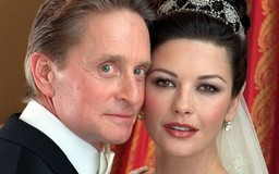 Catherine Zeta Jones không muốn chia tay Michael Douglas