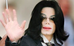 Michael Jackson lại bị tố lạm dụng tình dục trẻ em