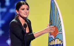 Selena Gomez ẵm giải lớn ở Teen Choice Awards 2014