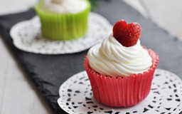 Bí quyết làm bánh cupcake mứt dâu xinh xắn