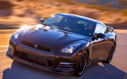 Nissan đưa “siêu xe” 2014 GT-R Track Editon đến Mỹ