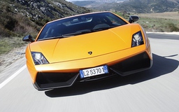 Lái thử Lamborghini Gallardo, 1 thanh niên tử vong