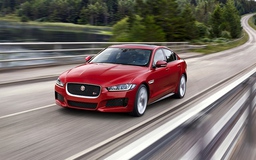 Jaguar XE 2016 ra mắt hoành tráng tại Anh