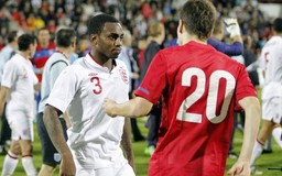 Serbia cấm thi đấu HLV và cầu thủ do phân biệt chủng tộc