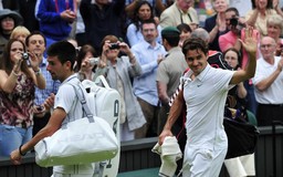 Federer lập cú đúp sau khi hạ Djokovic