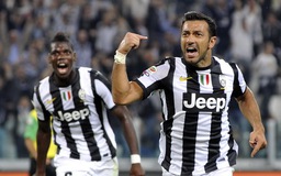 Quagliarella tỏa sáng giúp Juventus tiếp tục toàn thắng