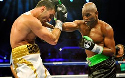 Ngả mũ trước võ sĩ Bernard Hopkins