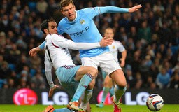 Capital One Cup - Bán kết lượt đi: Man.City đặt chân vào chung kết