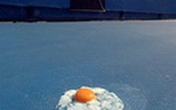 Djokovic chiên trứng trên sân đấu ở giải Úc mở rộng