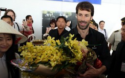 Van Nistelrooy làm... lu mờ chiếc Cúp Champions League