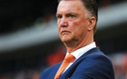 Trang sử mới tại M.U và Barcelona