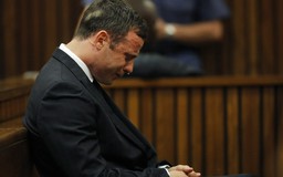Pistorius thoát án tù chung thân nhưng chưa thể yên