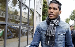 Brandao lãnh 1 tháng tù vì húc đầu vào sao PSG