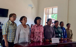 7 phụ nữ chặn xe chở cát ở Tây Ninh cùng nhận án tù treo