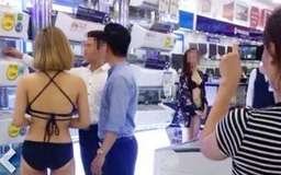 Mặc bikini bán hàng điện máy ở Hà Nội