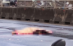 Quảng Ngãi: Một thiếu niên tử vong khi xe máy va vào dải phân cách cứng