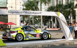 Diện kiến ‘chiến mã đường đua’ Cayman GT4 Clubsport giữa Sài Thành