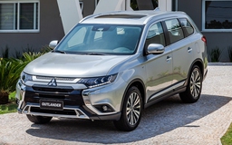 10 ô tô bán chậm nhất tại Mỹ: Mitsubishi Outlander dẫn đầu