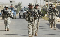 Chủ tịch Hạ viện Mỹ muốn quân đội tăng cường vai trò tại Iraq