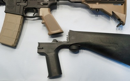 Mỹ chính thức cấm báng súng liên thanh