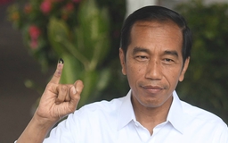 Tổng thống Indonesia tái đắc cử, đối thủ tố có gian lận