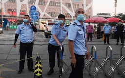 Bắc Kinh đóng cửa chợ, phong tỏa khu dân cư vì chùm lây nhiễm Covid-19 mới