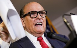 Luật sư Rudy Giuliani của Tổng thống Trump nhiễm Covid-19