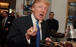 Nhân viên nhà hàng kể chuyện phục vụ cựu Tổng thống Trump