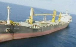 Tàu 'do thám' Iran bị tấn công tại biển Đỏ