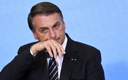 Tổng thống Brazil nói có thể bị bắt, bị giết nếu ông không tái đắc cử