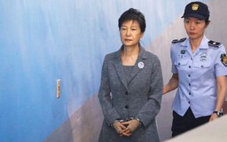 Cựu Tổng thống Hàn Quốc Park Geun-hye chính thức được trả tự do