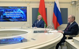 Tổng thống Putin khởi động cuộc tập trận hạt nhân giữa căng thẳng Ukraine