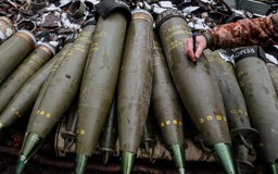Mỹ lo vũ khí viện trợ cho Ukraine 'đi lạc'